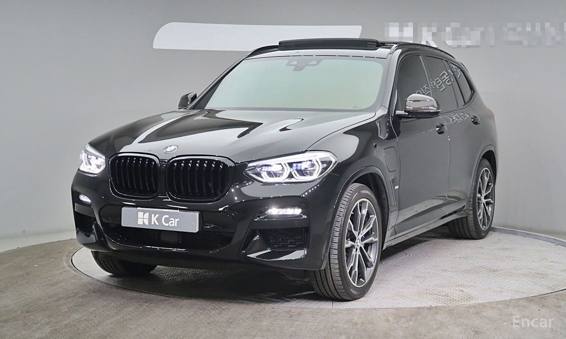 2021 BMW X3 III (G01) xDrive 30e M sports Online Exclusive Edition с пробегом 48 839 км