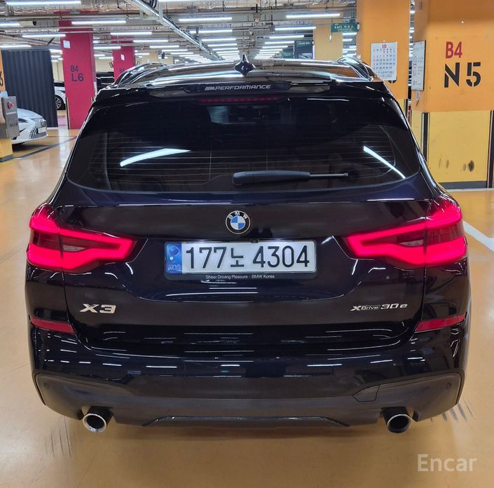 2021 BMW X3 III (G01) xDrive 30e M sports Online Exclusive Edition с пробегом 50 160 км