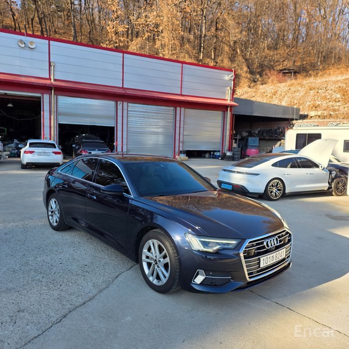 2022 Audi A6 V (C8) 40 TDI с пробегом 70 667 км