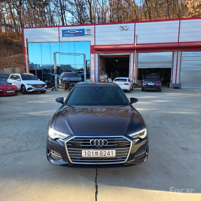 2022 Audi A6 V (C8) 40 TDI с пробегом 70 667 км