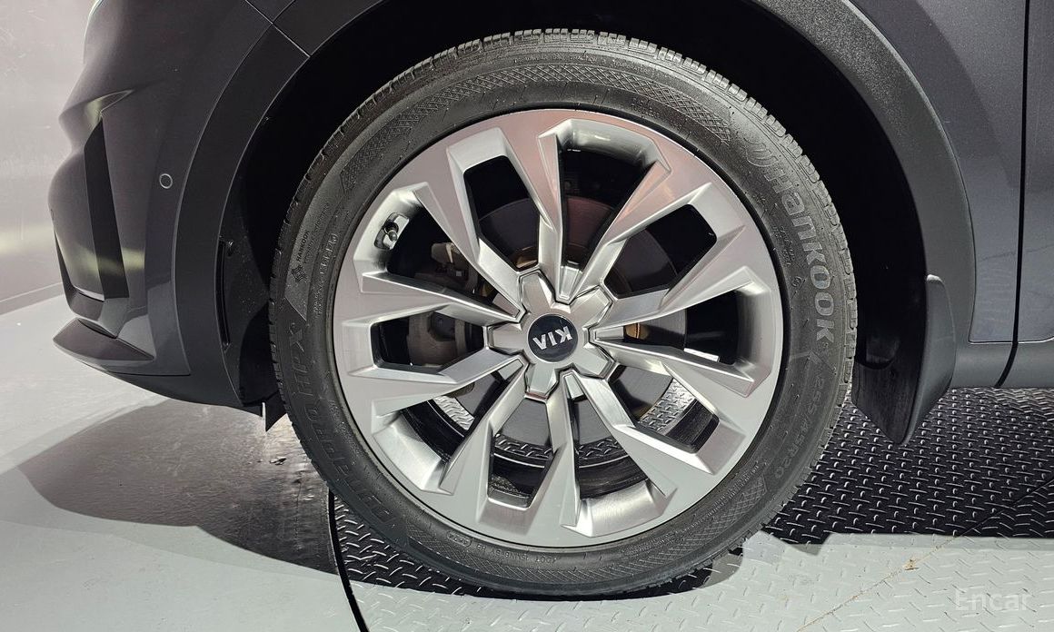 2021 Kia Sorento IV Gasoline 2.5T 2WD Signature с пробегом 51 147 км
