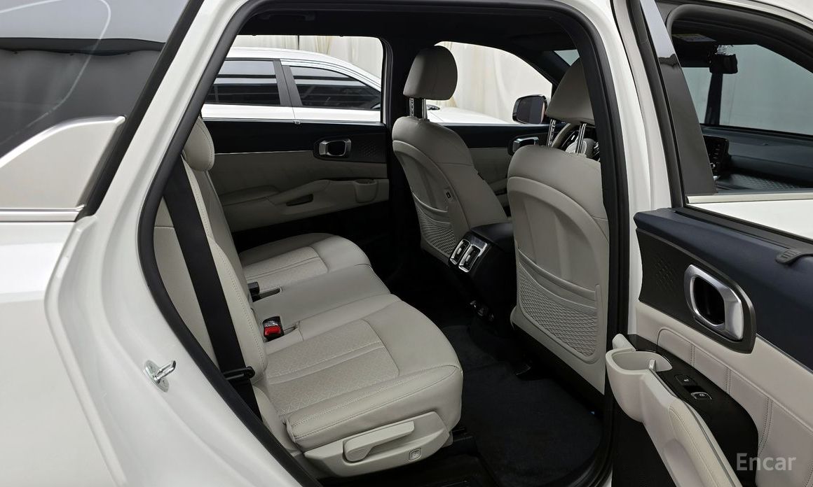 2022 Kia Sorento IV HEV 1.6 4WD Noblesse с пробегом 45 393 км