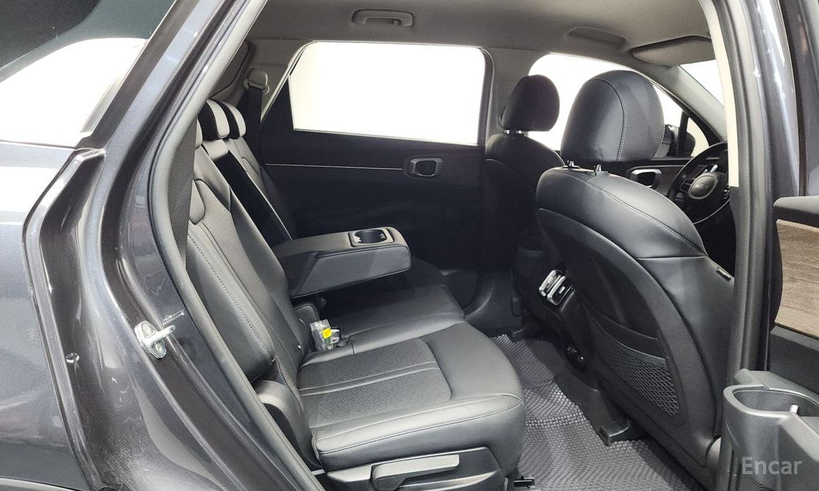 2022 Kia Sorento IV Diesel 2.2 2WD Trendy с пробегом 40 586 км