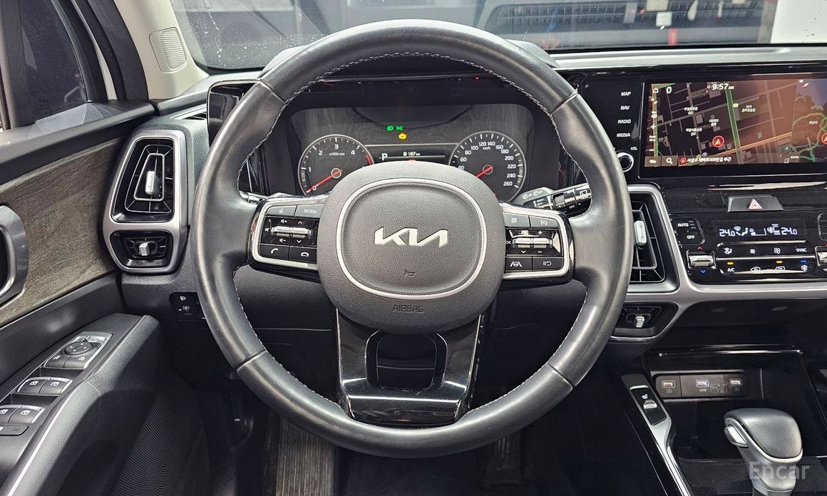 2022 Kia Sorento IV Diesel 2.2 2WD Trendy с пробегом 46 660 км