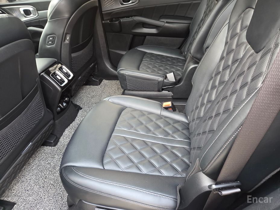 2021 Kia Sorento IV Diesel 2.2 4WD Signature с пробегом 46 778 км