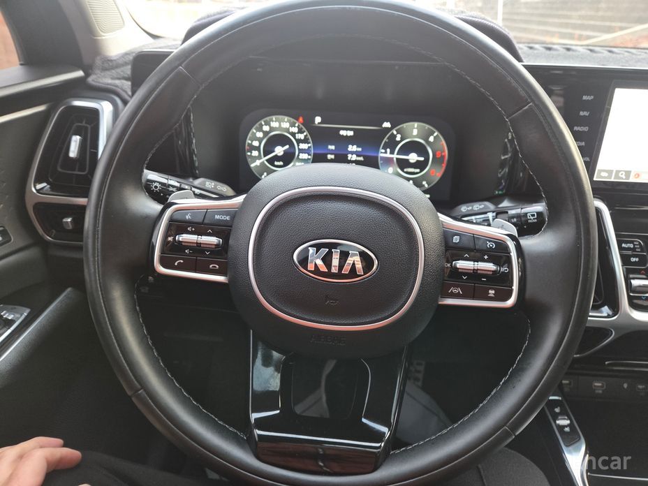 2021 Kia Sorento IV Diesel 2.2 4WD Signature с пробегом 46 778 км