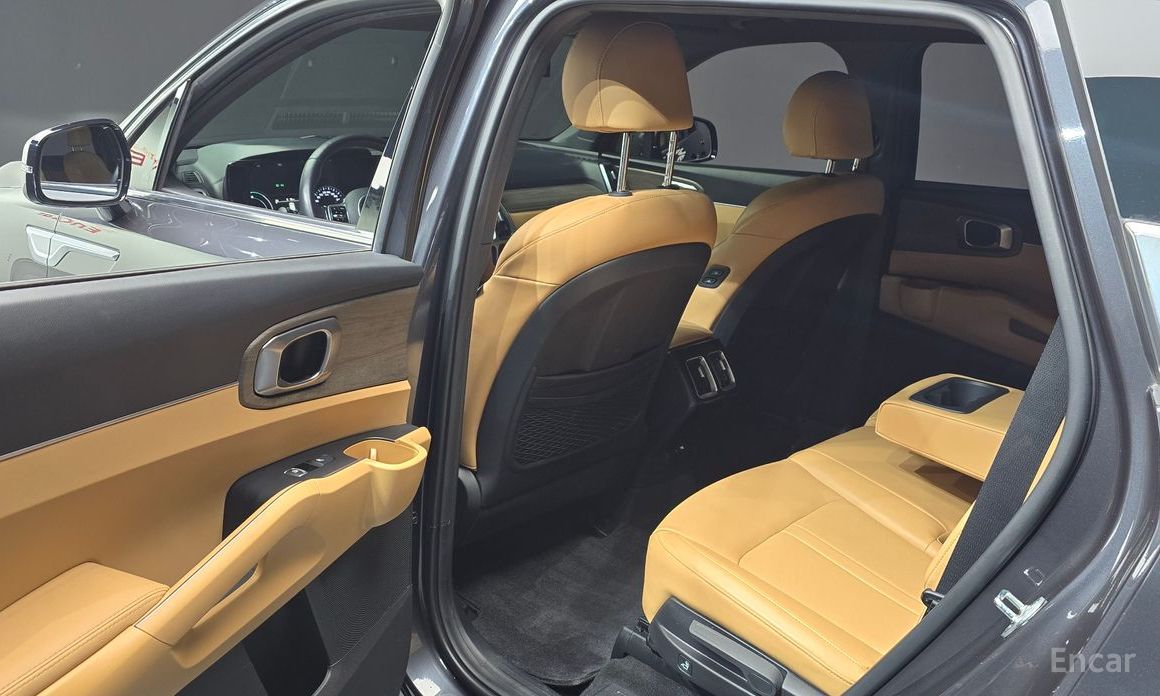 2022 Kia Sorento IV HEV 1.6 4WD Prestige с пробегом 45 711 км