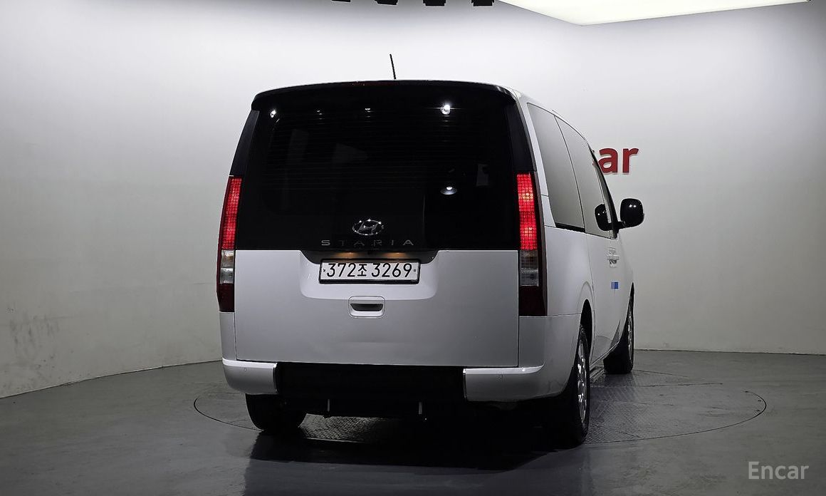 2022 Hyundai Staria  disability support car с пробегом 65 970 км