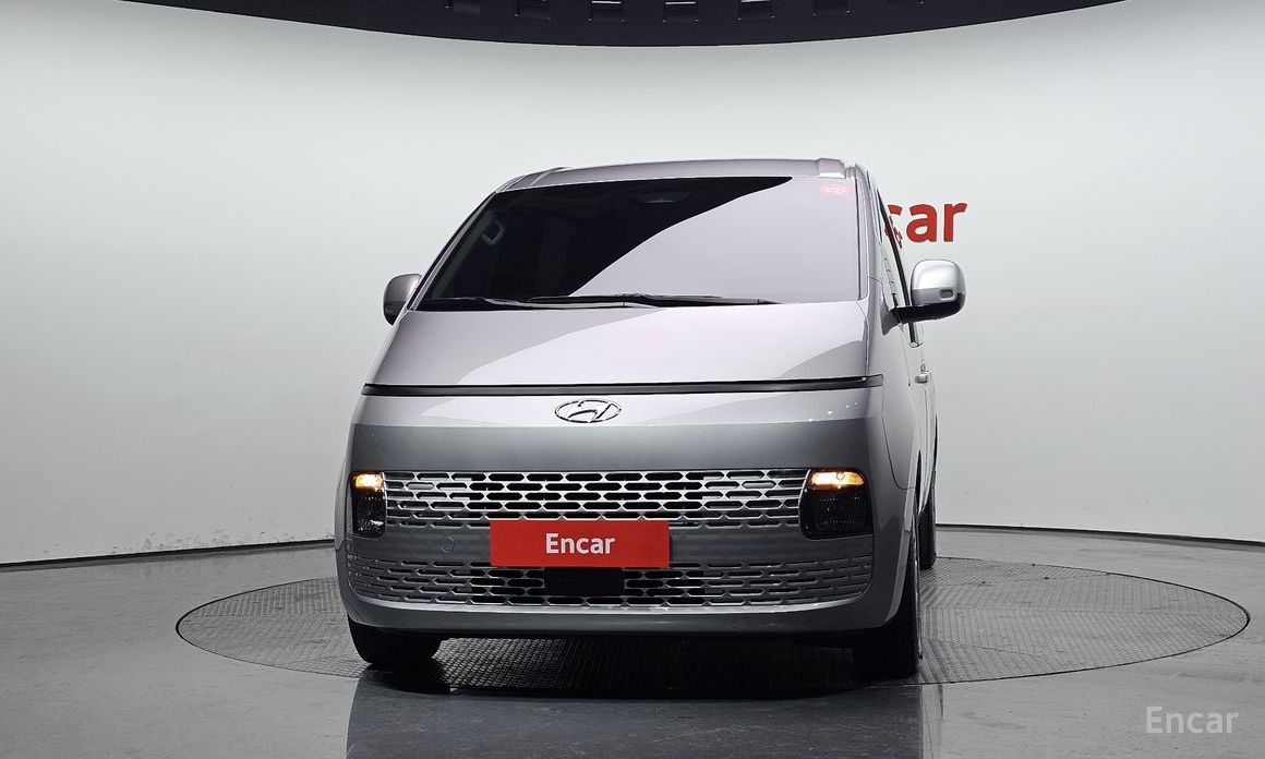 2022 Hyundai Staria  Cargo 5-Seater Modern с пробегом 104 624 км