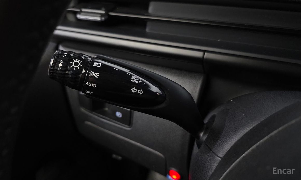 2022 Hyundai Staria  disability support car с пробегом 65 970 км