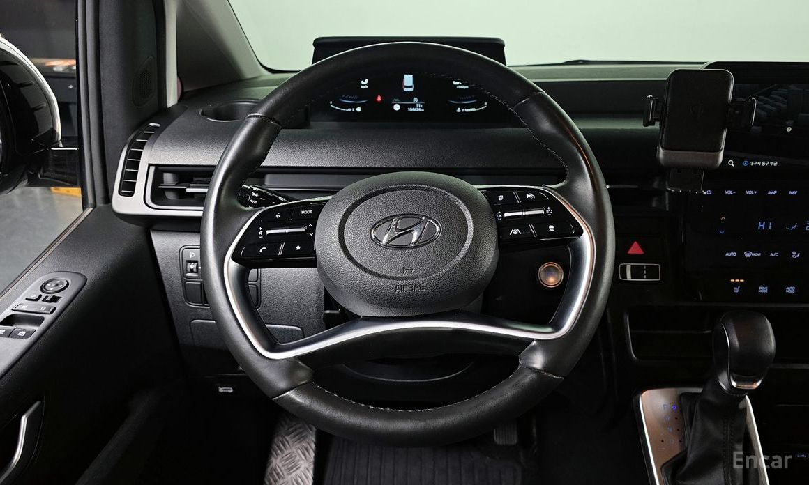 2022 Hyundai Staria  Cargo 5-Seater Modern с пробегом 104 624 км