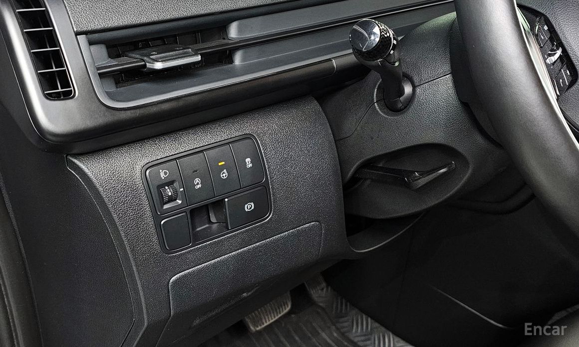 2022 Hyundai Staria  Cargo 5-Seater Modern с пробегом 104 624 км