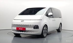 2021 Hyundai Staria  4WD Tourer 9-Seater Modern с пробегом 92 761 км