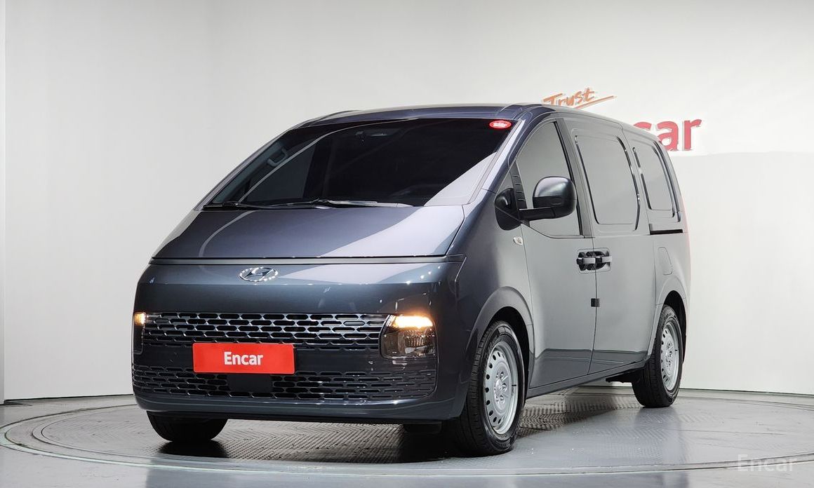 2021 Hyundai Staria  Cargo 3-Seater Smart с пробегом 38 096 км