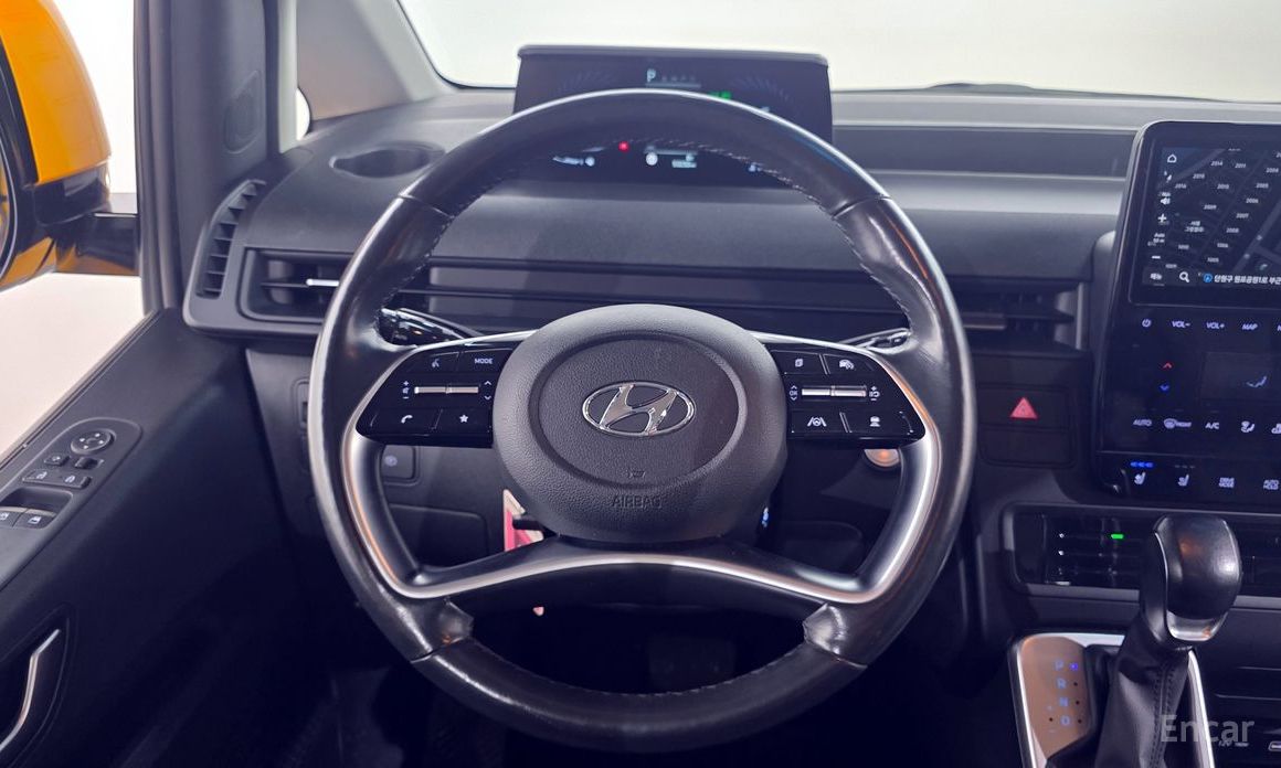 2021 Hyundai Staria  L3.5  Kinder Safety Car 15-Seater с пробегом 53 232 км