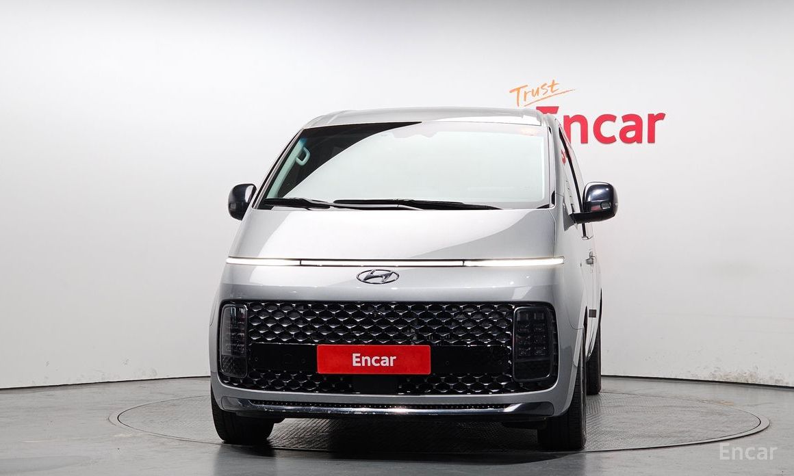 2022 Hyundai Staria  Lounge 7-Seater Inspiration с пробегом 51 790 км