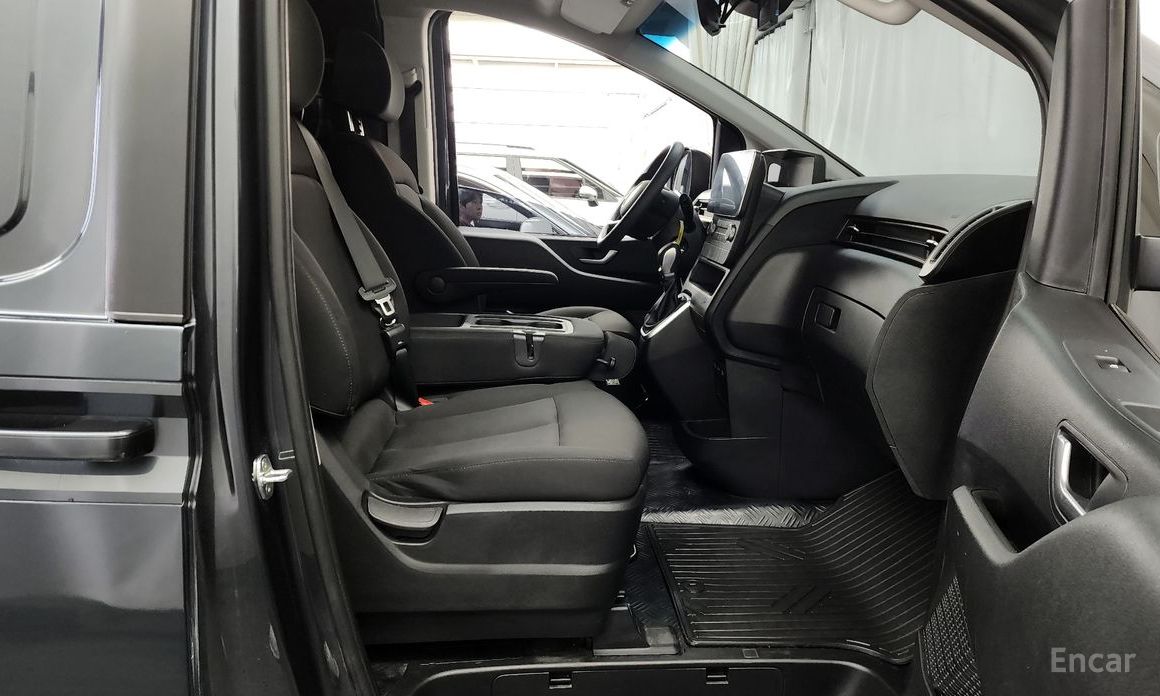 2021 Hyundai Staria  Cargo 3-Seater Smart с пробегом 38 096 км