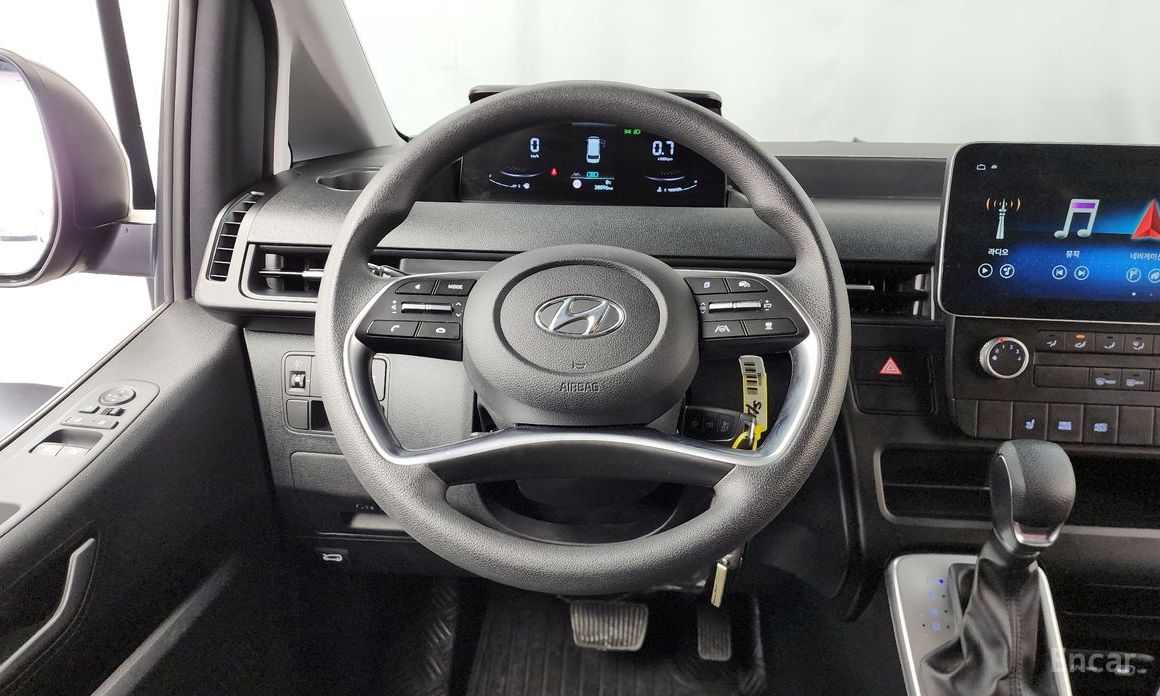 2021 Hyundai Staria  Cargo 3-Seater Smart с пробегом 38 096 км