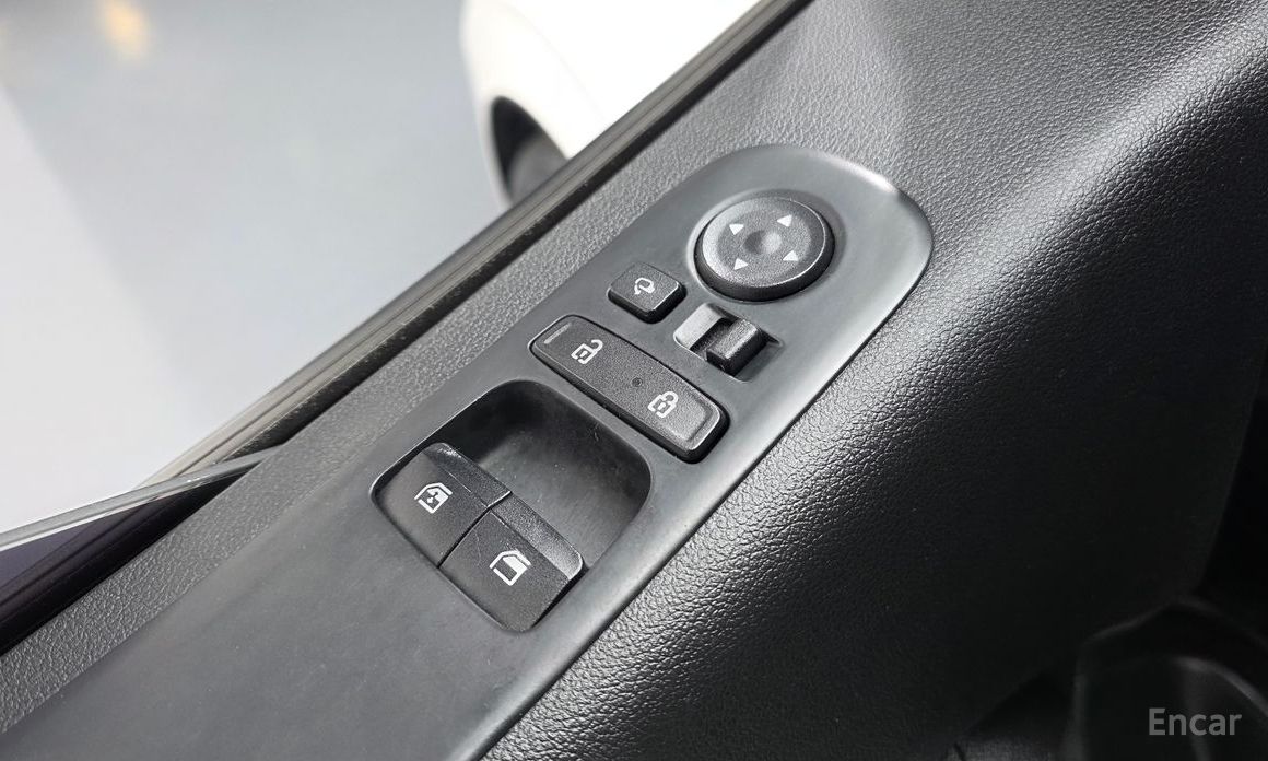 2021 Hyundai Staria  4WD Tourer 9-Seater Modern с пробегом 92 761 км