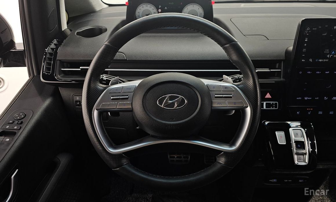 2022 Hyundai Staria  Lounge 7-Seater Inspiration с пробегом 51 790 км