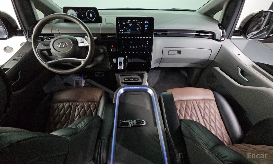 2021 Hyundai Staria  4WD Lounge 9-Seater Inspiration с пробегом 136 333 км