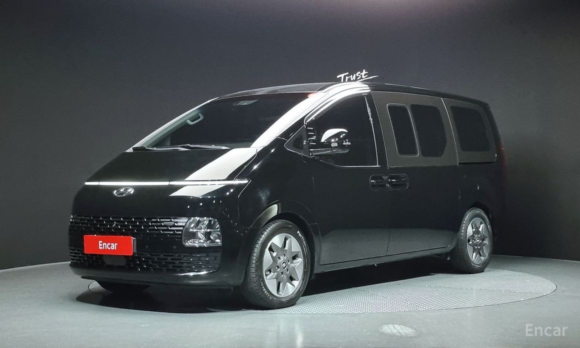 2022 Hyundai Staria  Tourer 9-Seater Modern с пробегом 69 974 км
