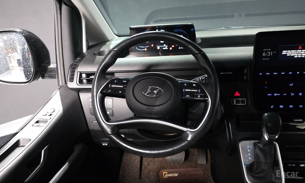 2021 Hyundai Staria  Cargo 5-Seater Modern с пробегом 96 315 км