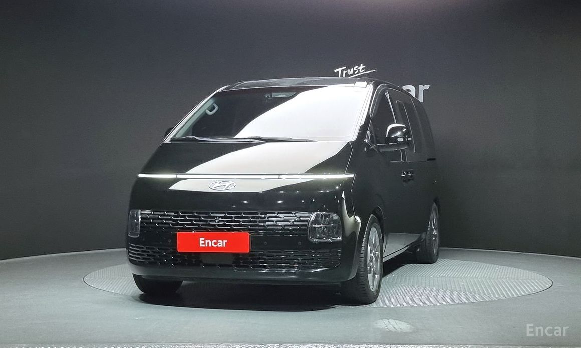 2022 Hyundai Staria  Tourer 9-Seater Modern с пробегом 69 974 км