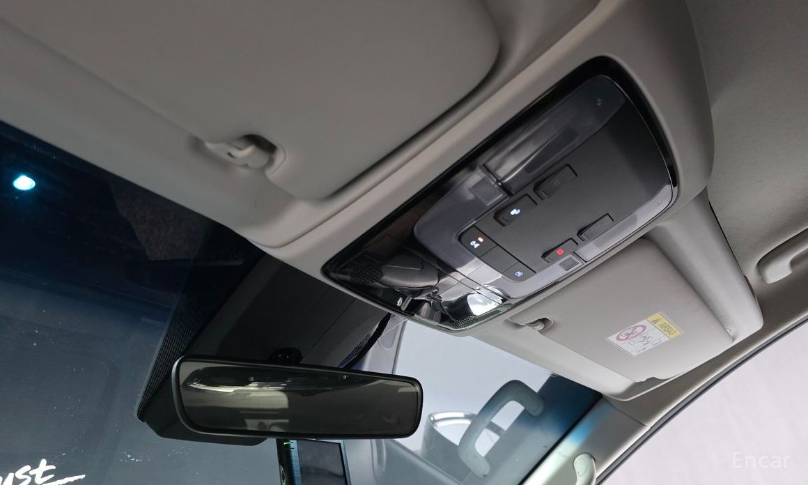 2021 Hyundai Staria  Cargo 5-Seater Modern с пробегом 96 315 км