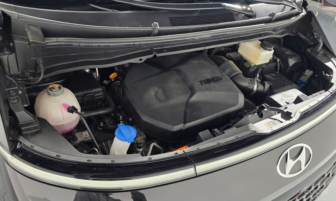 2021 Hyundai Staria  Cargo 3-Seater Modern с пробегом 45 562 км