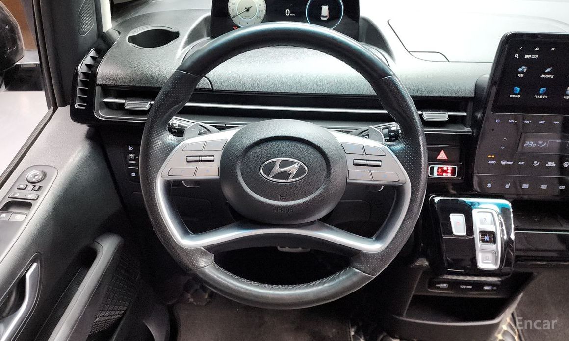 2021 Hyundai Staria  4WD Lounge 7-Seater Inspiration с пробегом 110 969 км