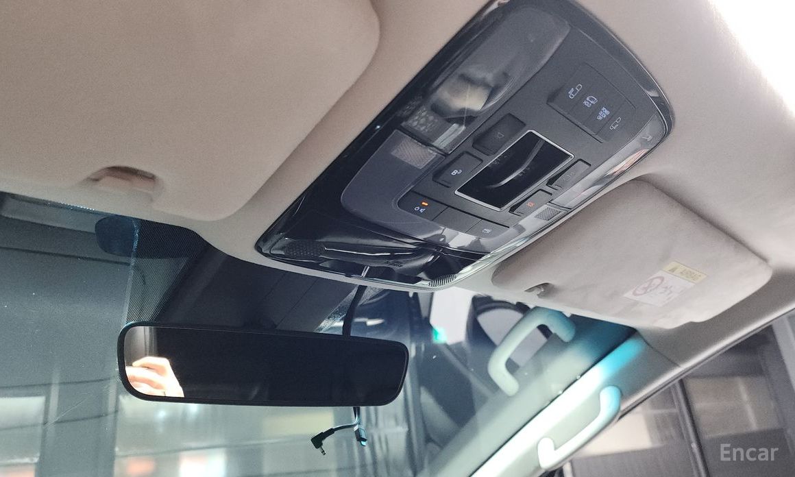 2021 Hyundai Staria  4WD Lounge 7-Seater Inspiration с пробегом 110 969 км