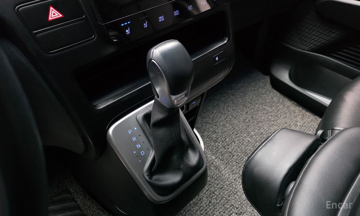 2021 Hyundai Staria  Cargo 3-Seater Modern с пробегом 44 290 км