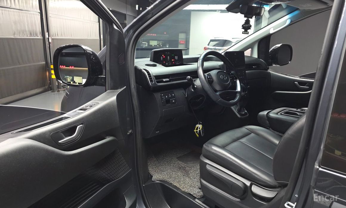 2021 Hyundai Staria  Cargo 3-Seater Modern с пробегом 44 290 км