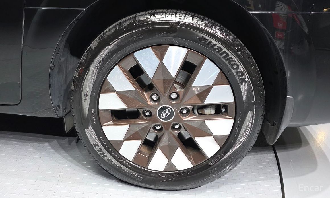 2021 Hyundai Staria  Lounge 9-Seater Inspiration с пробегом 75 550 км