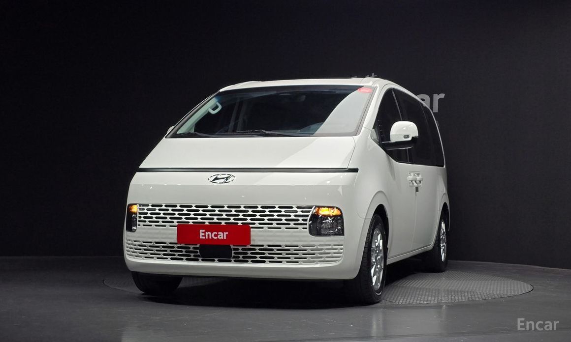 2022 Hyundai Staria  4WD Tourer 11-Seater Modern с пробегом 71 421 км