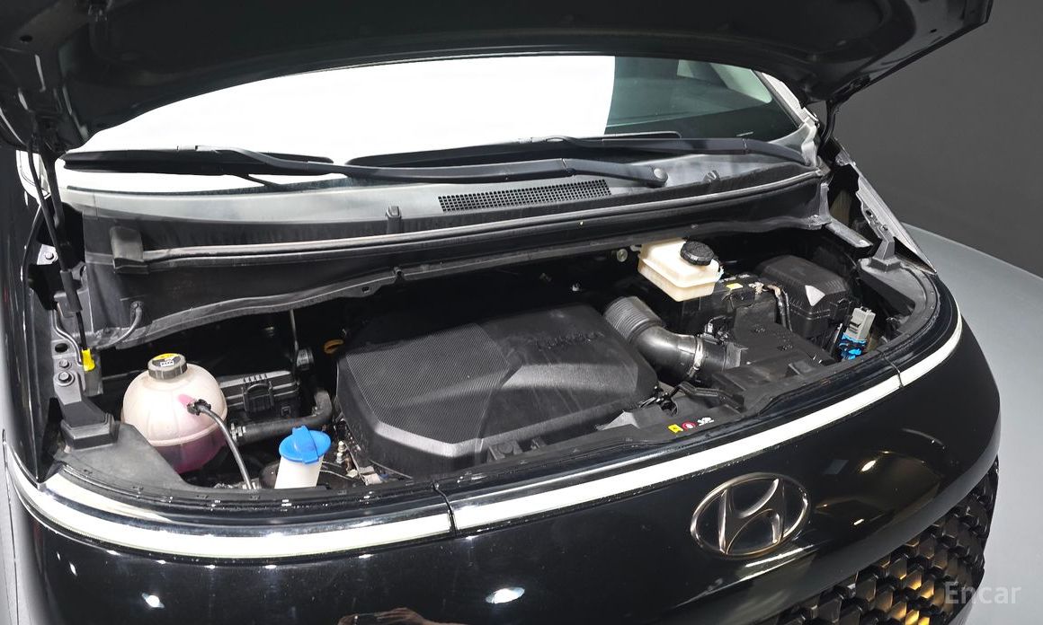 2021 Hyundai Staria  Lounge 9-Seater Inspiration с пробегом 75 550 км