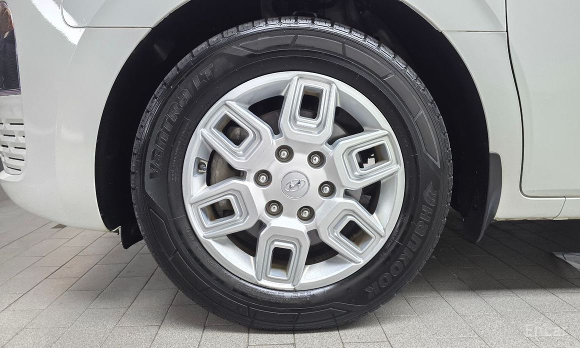 2022 Hyundai Staria  4WD Tourer 11-Seater Modern с пробегом 71 421 км