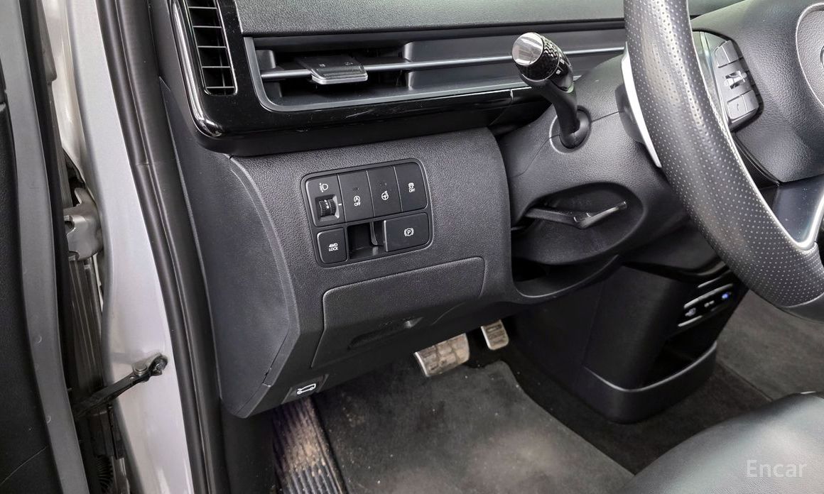 2022 Hyundai Staria  4WD Lounge 9-Seater Prestige с пробегом 77 875 км