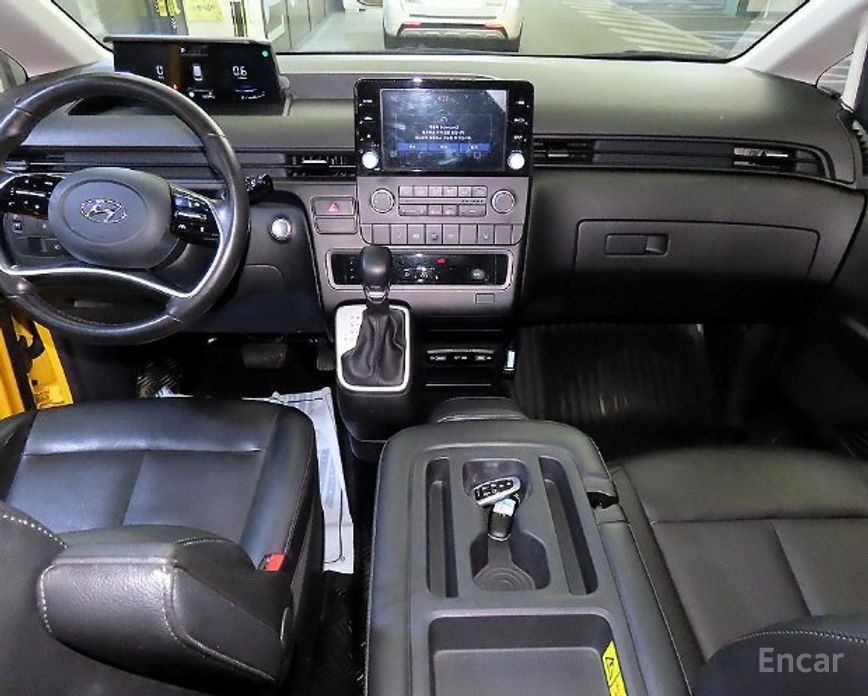 2022 Hyundai Staria  L3.5  Kinder Safety Car 11-Seater с пробегом 52 005 км