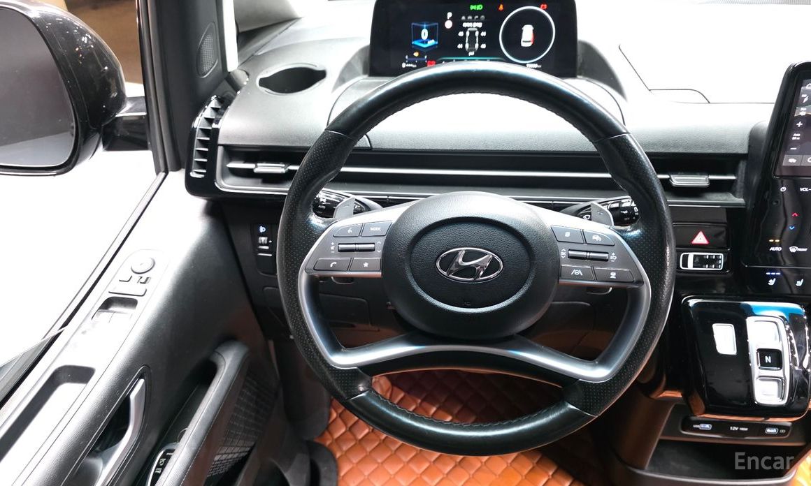 2021 Hyundai Staria  Lounge 9-Seater Inspiration с пробегом 75 550 км