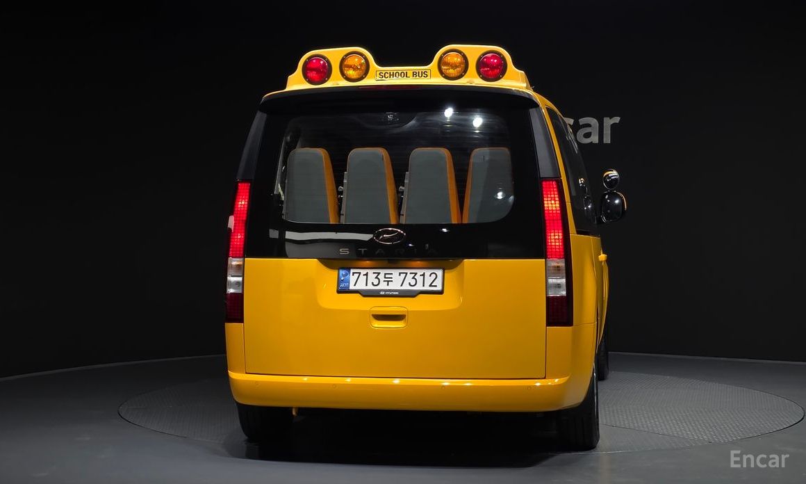 2021 Hyundai Staria  L3.5  Kinder Safety Car 15-Seater с пробегом 63 221 км