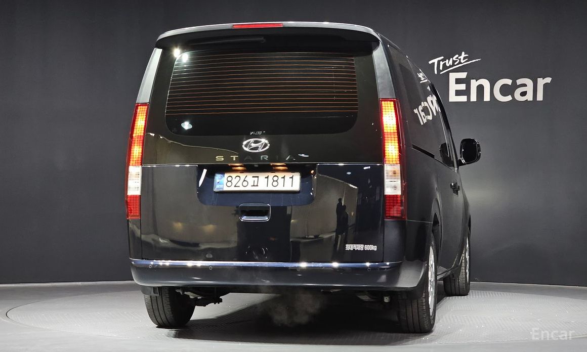 2022 Hyundai Staria  L3.5 Cargo 5-Seater Modern с пробегом 105 684 км