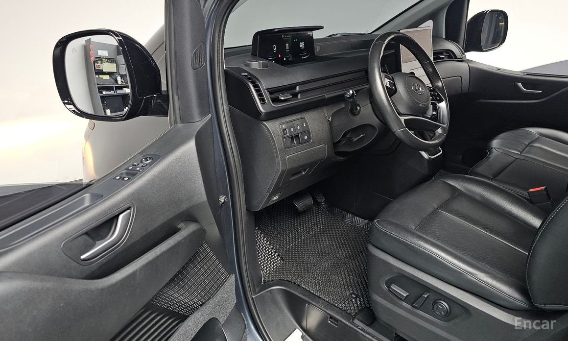 2021 Hyundai Staria  Tourer 9-Seater Modern с пробегом 72 514 км
