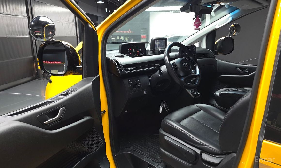 2021 Hyundai Staria  L3.5  Kinder Safety Car 15-Seater с пробегом 63 221 км