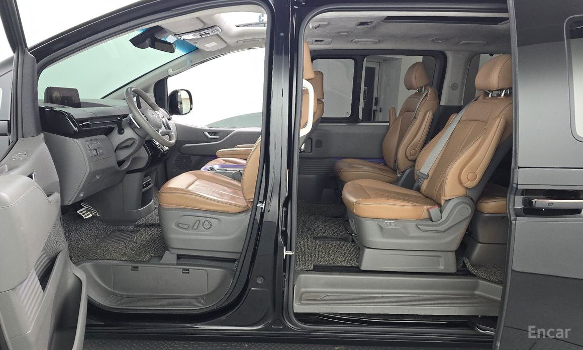 2021 Hyundai Staria  Lounge 9-Seater Inspiration с пробегом 42 743 км