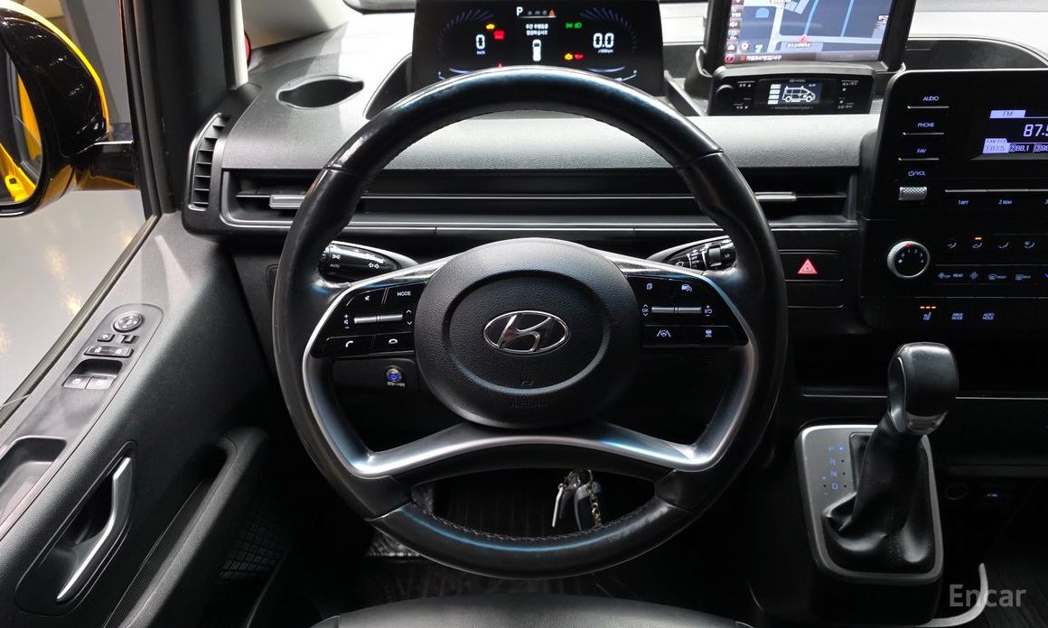 2021 Hyundai Staria  L3.5  Kinder Safety Car 15-Seater с пробегом 63 221 км