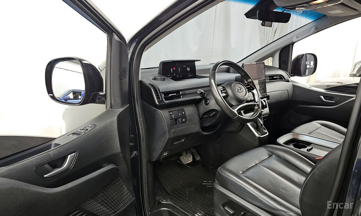 2022 Hyundai Staria  L3.5 Cargo 5-Seater Modern с пробегом 105 684 км
