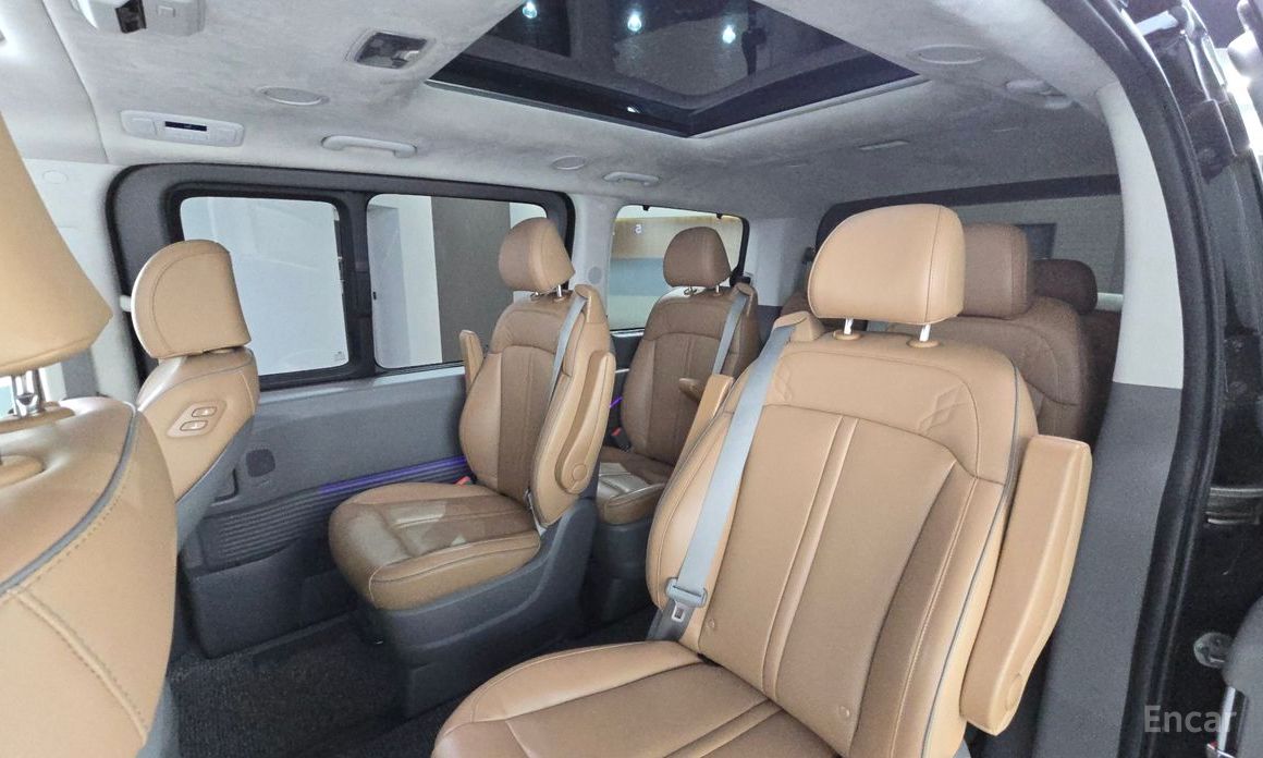 2021 Hyundai Staria  Lounge 9-Seater Inspiration с пробегом 42 743 км