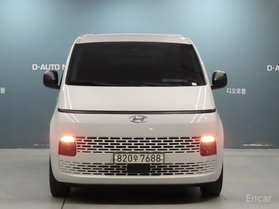 2022 Hyundai Staria  Cargo 3-Seater Smart с пробегом 80 230 км
